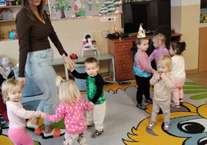 Zabawa taneczna urodzinowa.