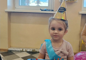 Jubilatka z babeczkami.