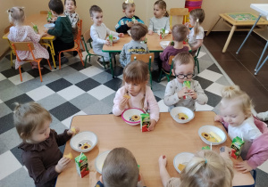 Poczęstunek jubilata.